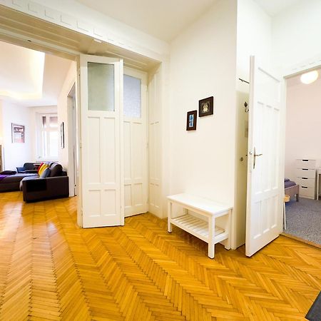 Spacious 4Br Oasis In Central Budapest - Bp Sky Exterior foto